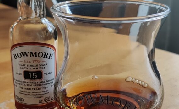 Bowmore Aged 15 Years