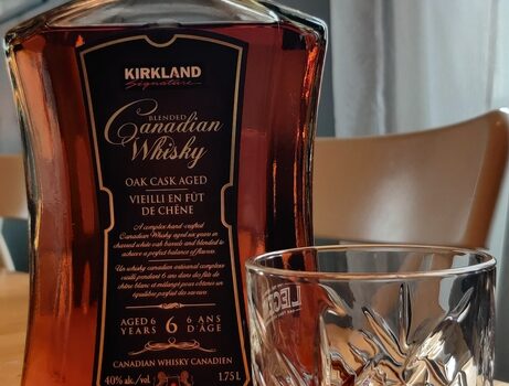 Kirkland Signature Canadian Whiskey